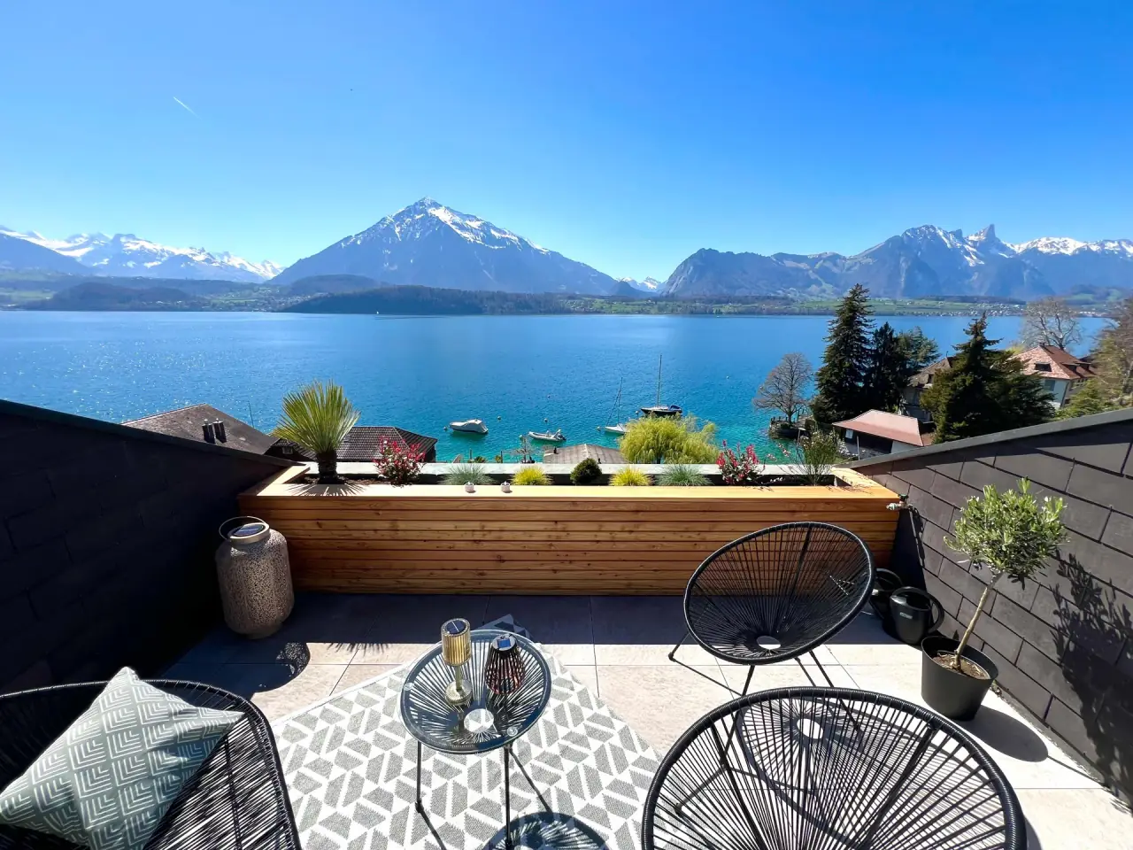 Perle du Lac — Gunten am Thunersee